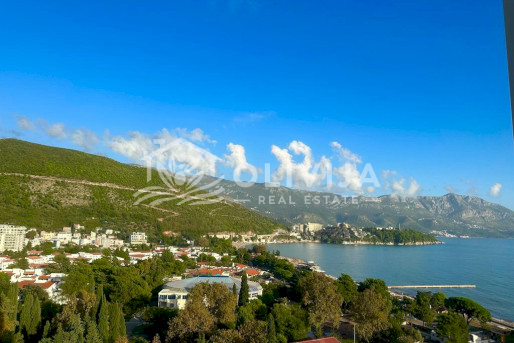 Квартира с 2-мя спальнями в престижном комплексе Tre Canne в Будве, Черногория