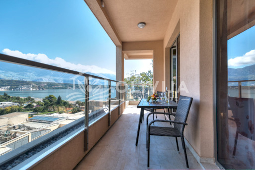 Apartment with 2 bedrooms in the Harmonia apart-hotel with a sea view