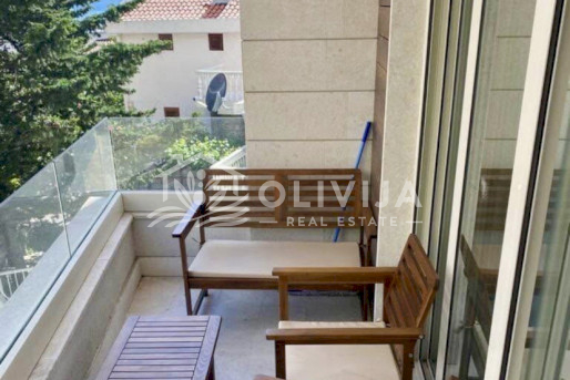2-Bedroom apartment near the sea in Rafailovići
