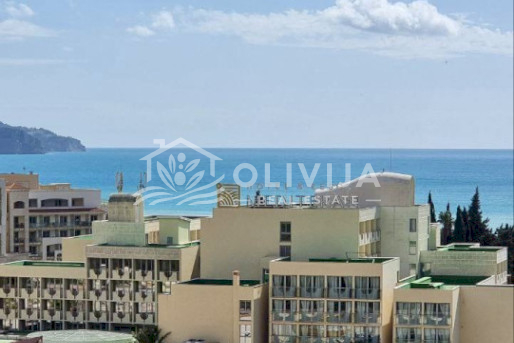 Продажа квартиры с видом на море в Бечичи, Черногория