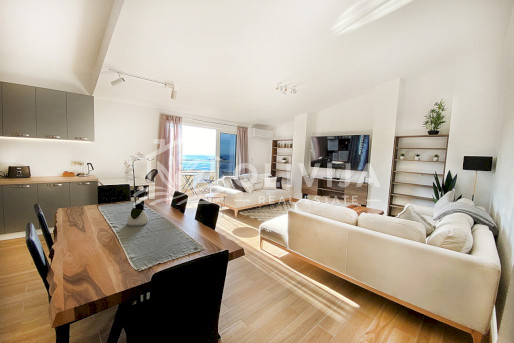 Аренда пентхауса с видом на море в Петровац, Черногория