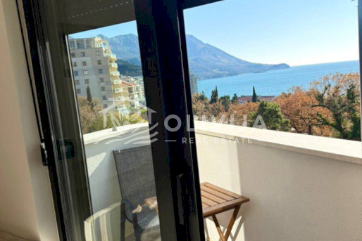 Аренда квартиры с 1 спальней возле моря в Бечичи